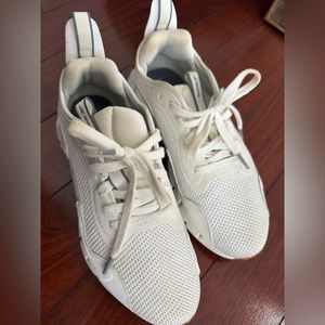 Reebok Women's Zig Dynamica Sneaker